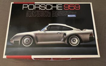Maketa automobil Porsche 959 gunze sangy 1/24 1:24