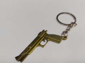 Privjesak za ključeve pištolj