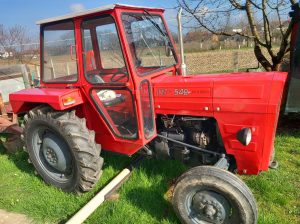 Traktor IMT 540