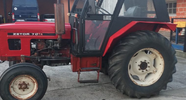 traktor zetor 7011 83 godna