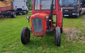 Traktor Imt 533