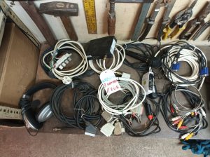 Kablovi za struju, antene, uređaje, 3 kom/1 euro